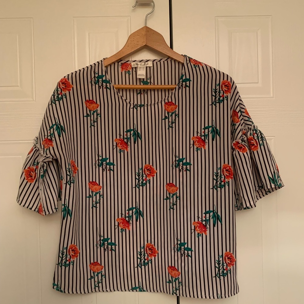 Urban Heritage Stripped Ruffle Cap Sleeve Blouse